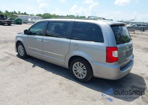 2016 Chrysler Town & Country Touring-L Anniversary Edition из США, поврежденный, VIN 2C4RC1CG5GR207321